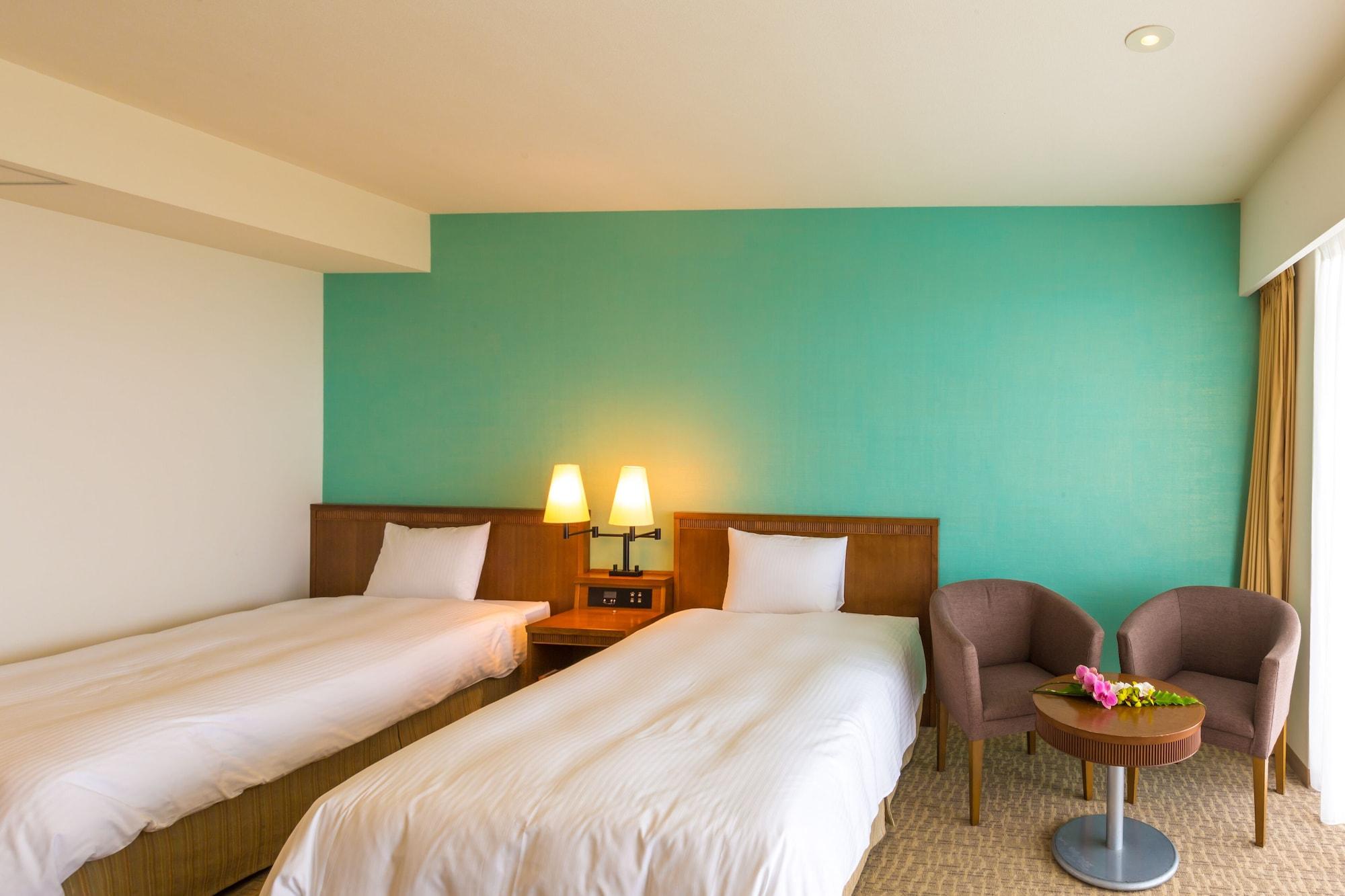 เอ็ม เวลเนส คุราชิโนะ ฮักโกะ ไลฟ์สไตล์ รีสอร์ต Hotel Okinawa ภายนอก รูปภาพ